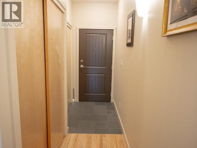 305-602 Main Street, Whitehorse, Yukon  Y1A 2C1 - Photo 5 - 17716