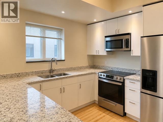 305-602 Main Street, Whitehorse, Yukon  Y1A 2C1 - Photo 8 - 17716