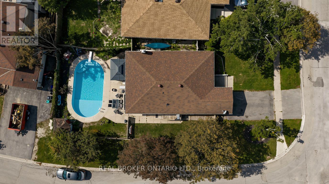 37 Hickling Trail, Barrie, Ontario  L4M 5S5 - Photo 18 - S13790642