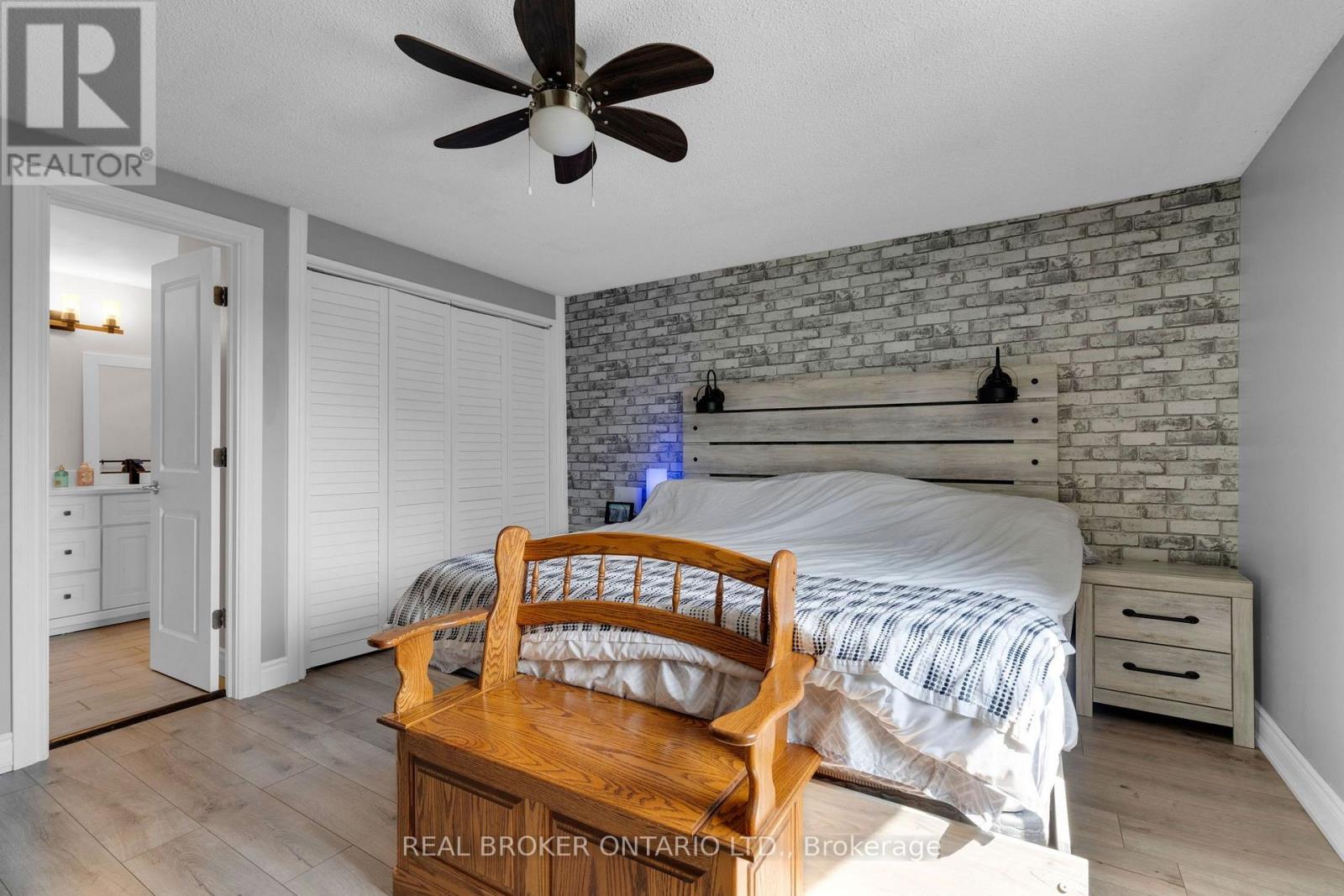37 Hickling Trail, Barrie, Ontario  L4M 5S5 - Photo 21 - S13790642