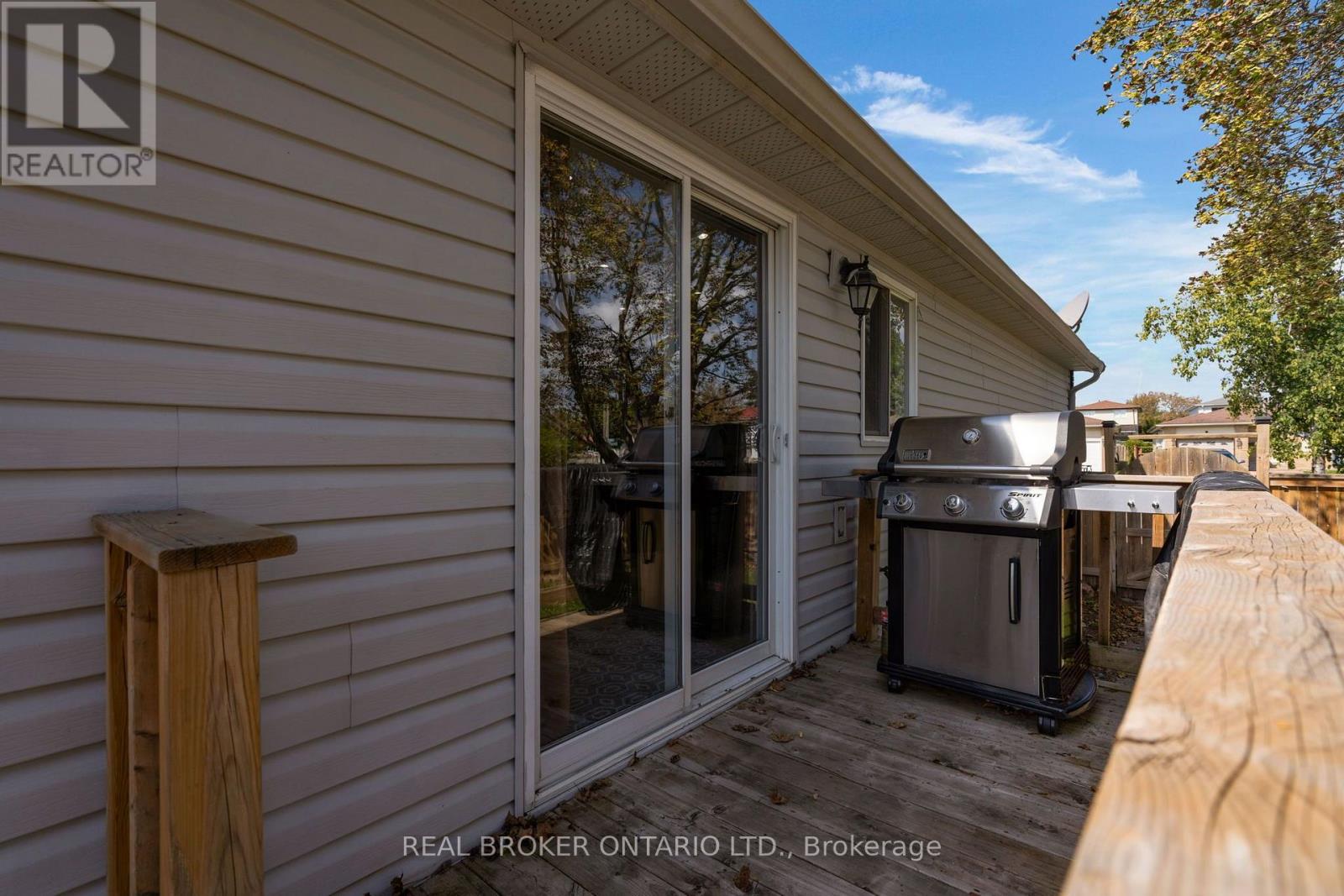 37 Hickling Trail, Barrie, Ontario  L4M 5S5 - Photo 34 - S13790642