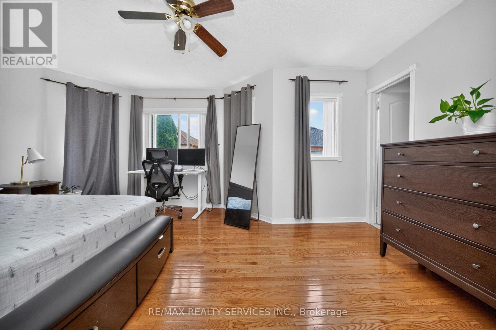 26 Peachleaf Crescent S, Brampton, Ontario  L7A 2B2 - Photo 23 - W13806940