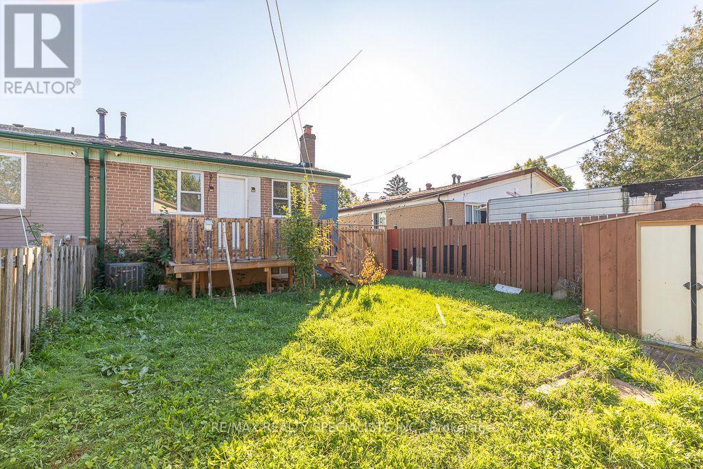 17 Huddleston Court, Toronto, Ontario  M1L 4L1 - Photo 42 - E13797766