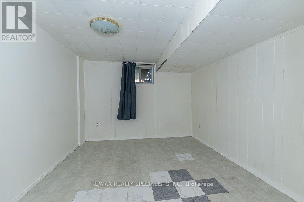 17 Huddleston Court, Toronto, Ontario  M1L 4L1 - Photo 32 - E13797766