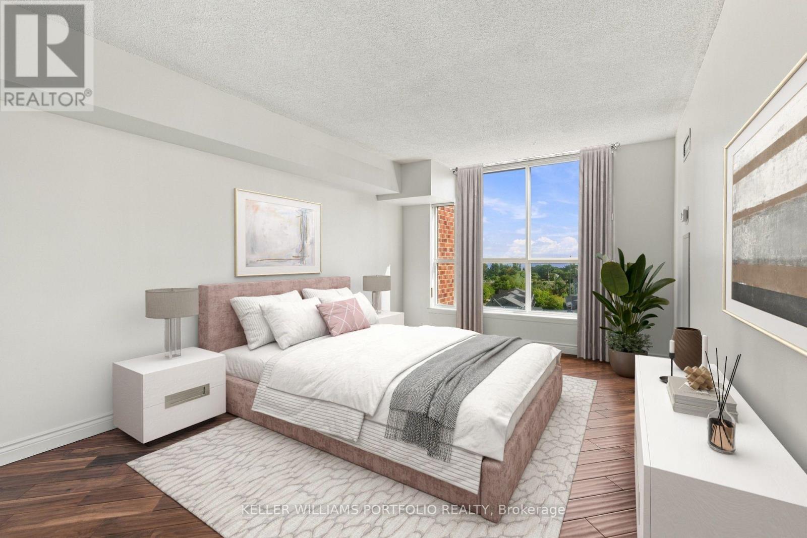 940 - 22 Southport Street, Toronto, Ontario  M6S 4Y9 - Photo 17 - W13803566