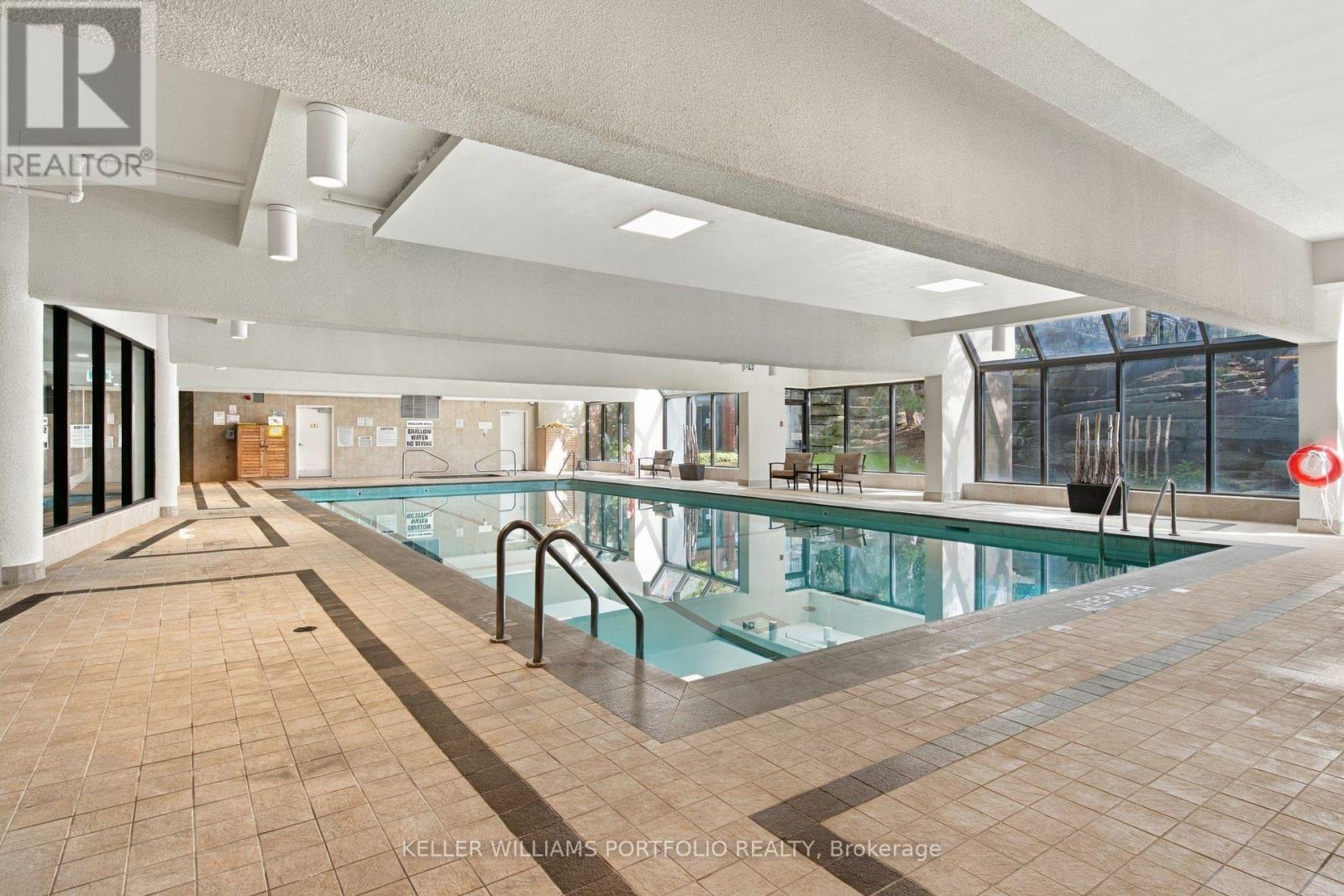 940 - 22 Southport Street, Toronto, Ontario  M6S 4Y9 - Photo 34 - W13803566