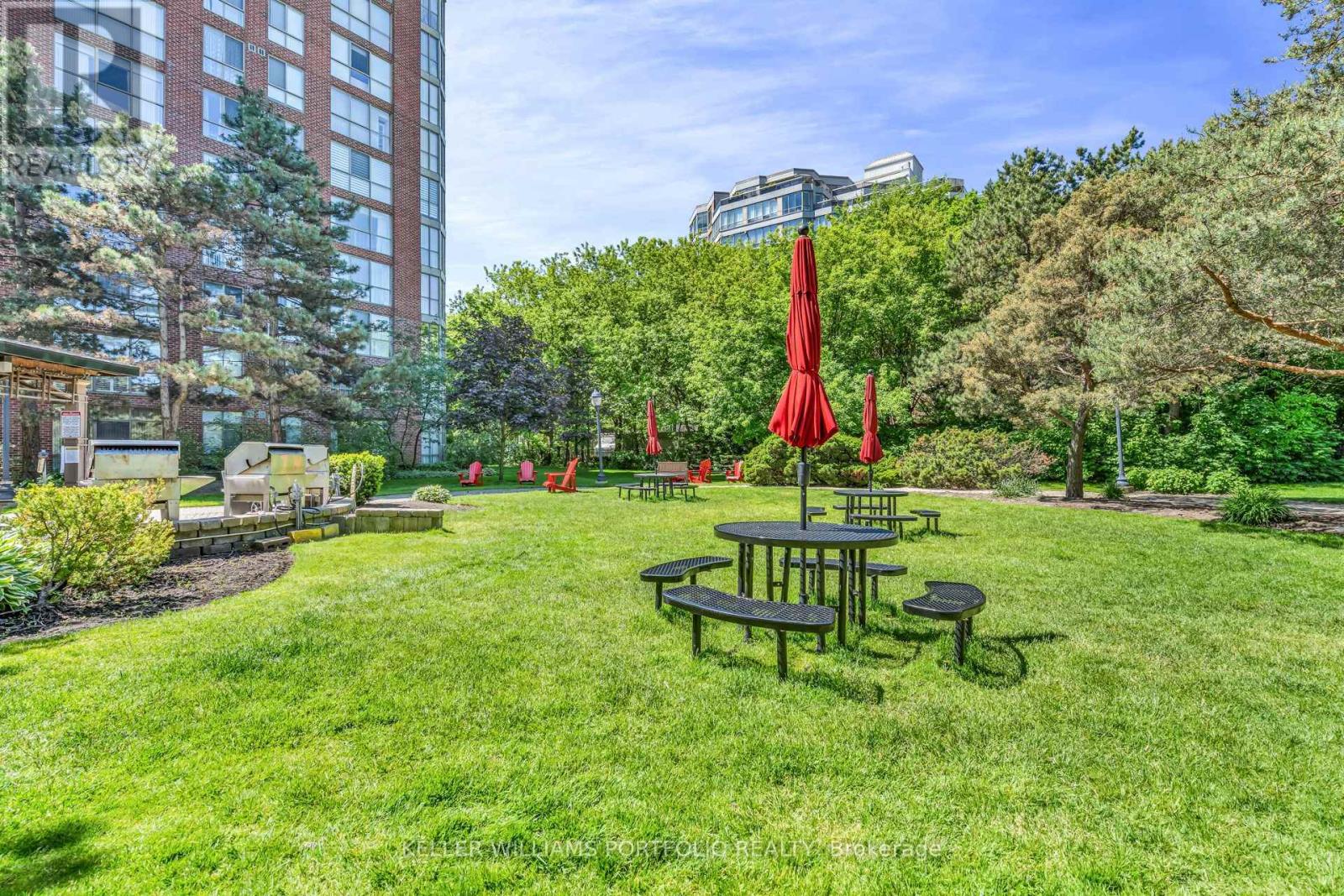 940 - 22 Southport Street, Toronto, Ontario  M6S 4Y9 - Photo 41 - W13803566