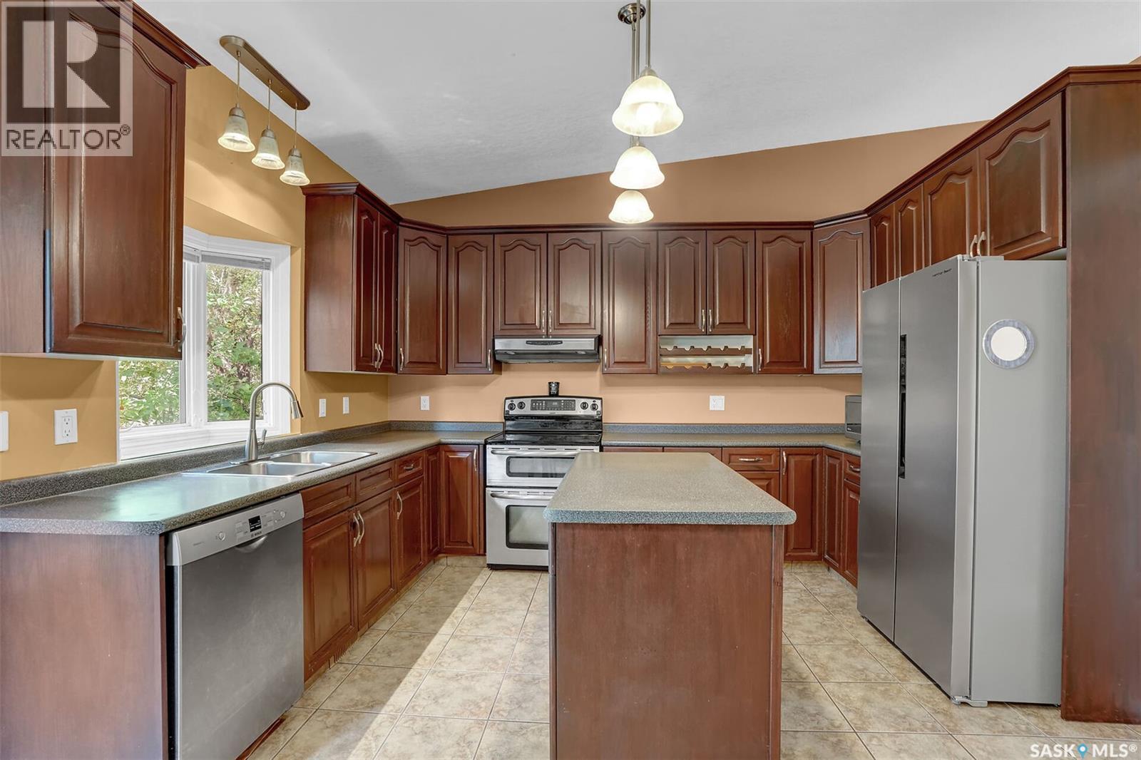 4206 WASCANA RIDGE photo 11