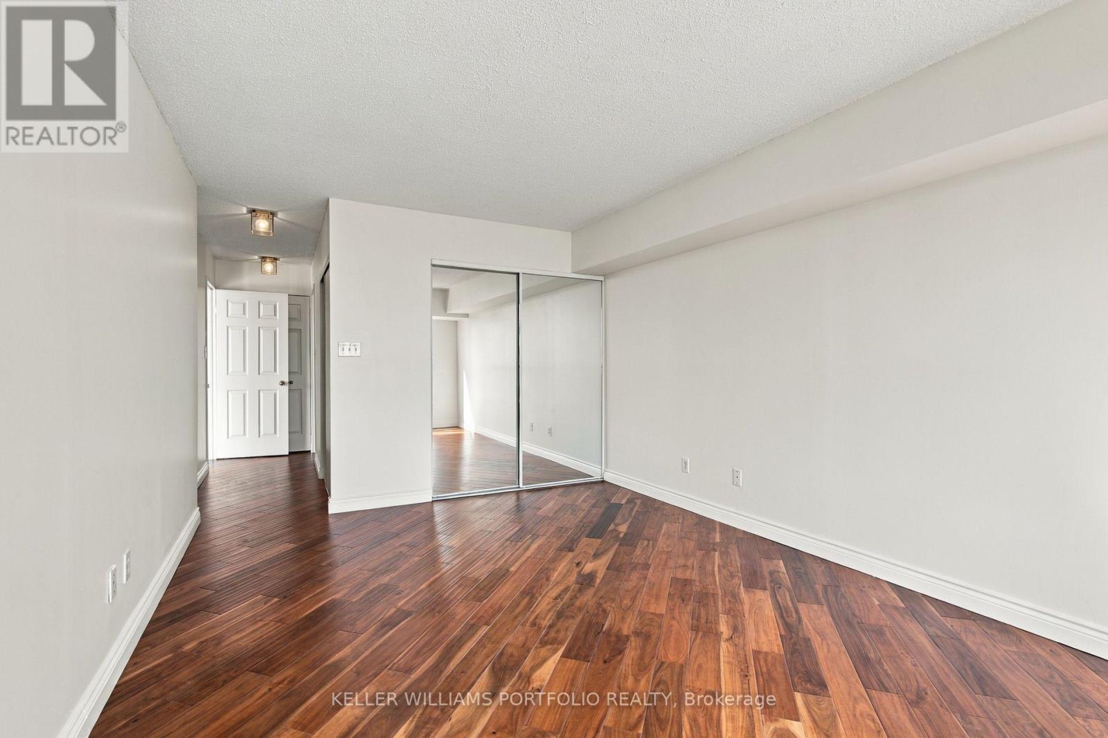 940 - 22 Southport Street, Toronto, Ontario  M6S 4Y9 - Photo 20 - W13803566