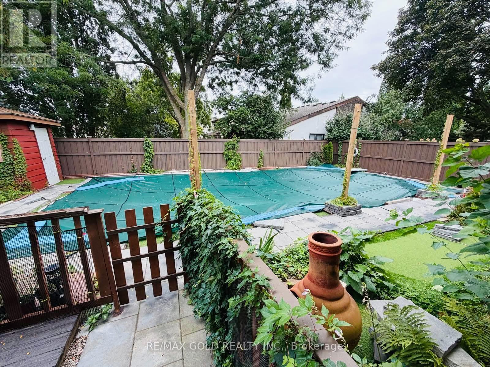 16 Monterey Road, Kitchener, Ontario  N2B 1V3 - Photo 50 - X13790922