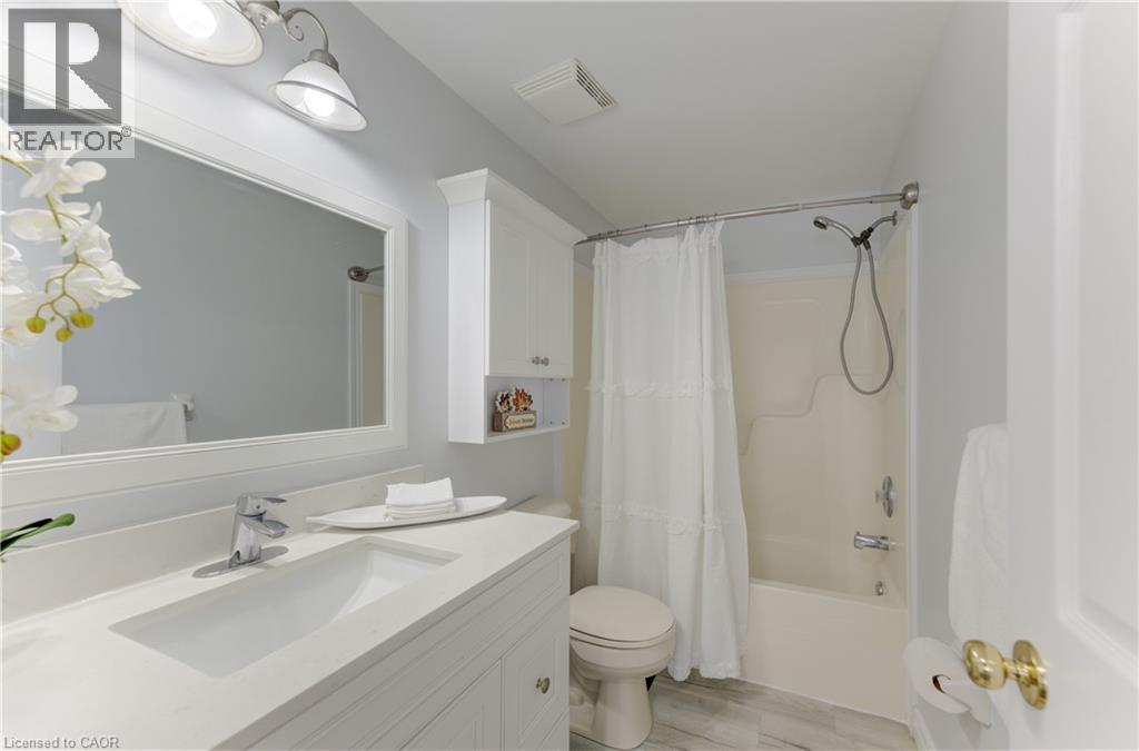 612 Brandenburg Boulevard, Waterloo, Ontario  N2T 2V3 - Photo 28 - 40859764