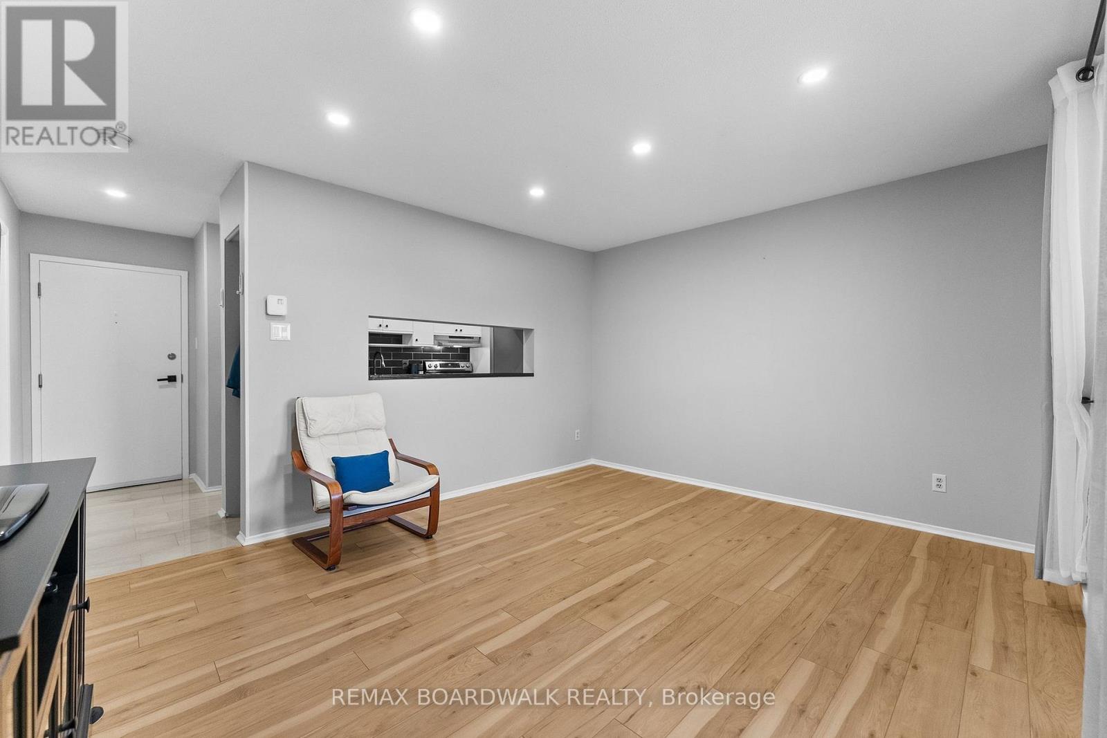 308 - 218 Viewmount Drive, Ottawa, Ontario  K2E 7X5 - Photo 13 - X13807004