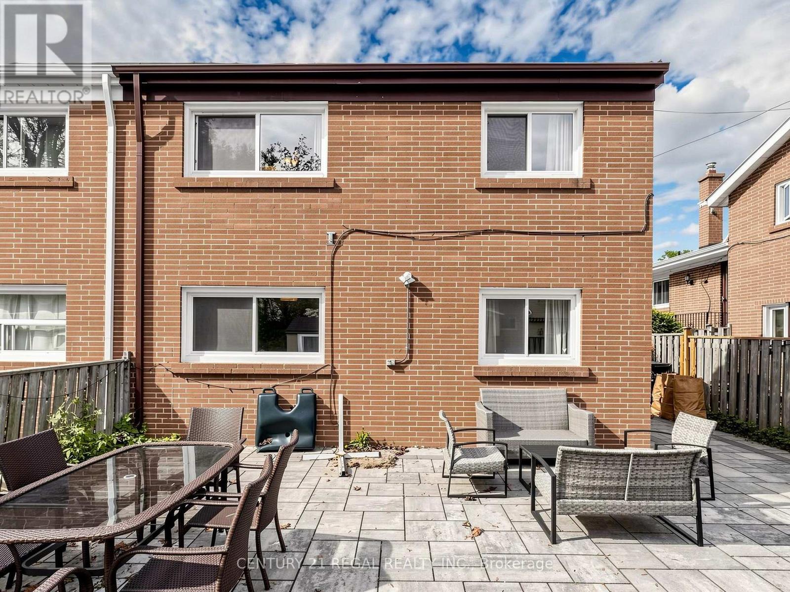 77 Billington Crescent, Toronto, Ontario  M3A 2G7 - Photo 49 - C13807000