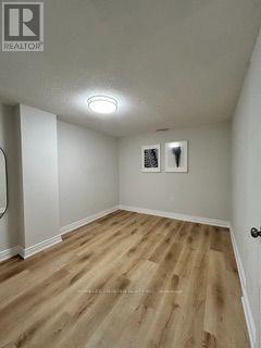 Basement Unit - 141 Brighton Avenue, Toronto (Bathurst Manor), Ontario  M3H 4E1 - Photo 14 - C13807048