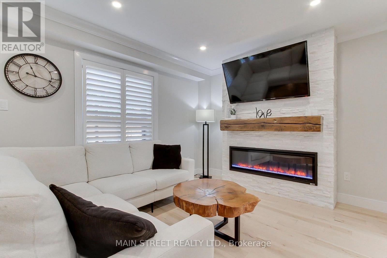 10 Daniele Avenue S, New Tecumseth, Ontario  L0G 1A0 - Photo 15 - N13806992