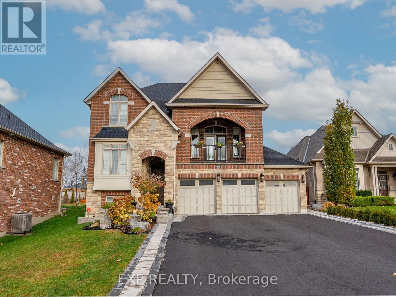 44 Philson Court, Innisfil, Ontario  L0L 1L0 - Photo 46 - N13807038