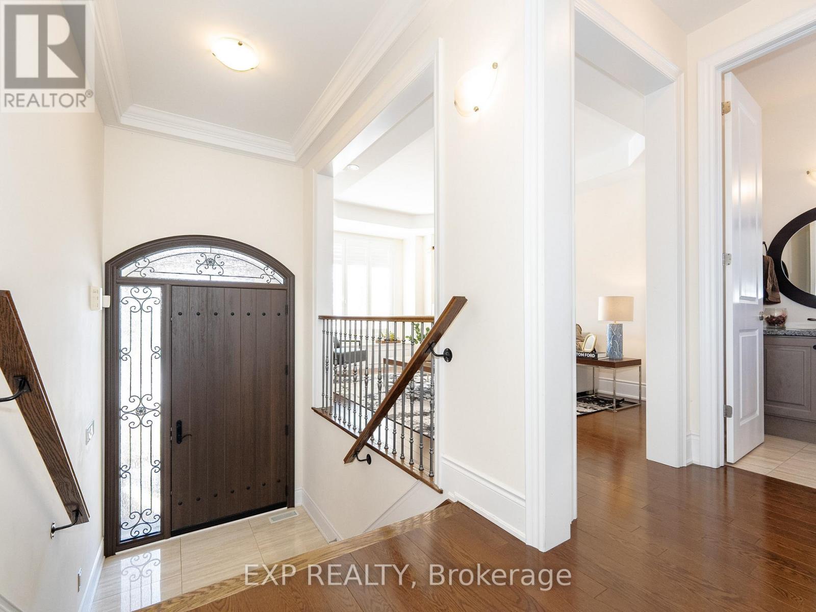 44 Philson Court, Innisfil, Ontario  L0L 1L0 - Photo 7 - N13807038