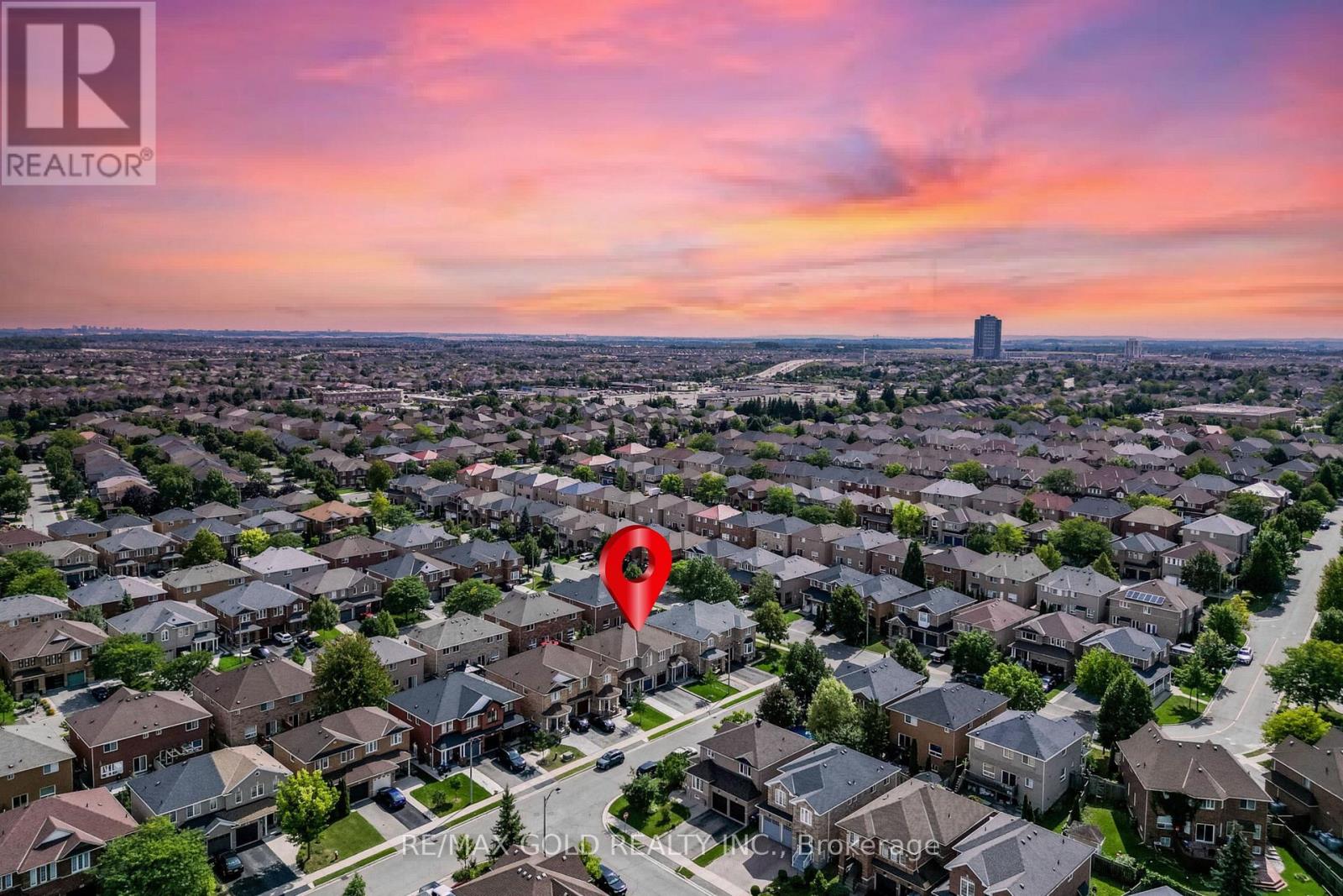 6 Mistdale Crescent, Brampton, Ontario  L7A 1S1 - Photo 32 - W13807044
