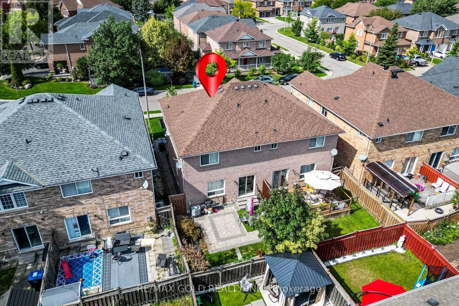 6 Mistdale Crescent, Brampton, Ontario  L7A 1S1 - Photo 33 - W13807044