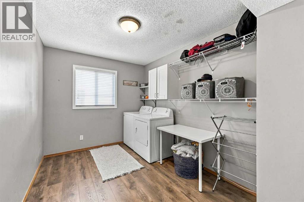 184 Cove Crescent, Chestermere, Alberta  T1X 1J6 - Photo 5 - A2346062