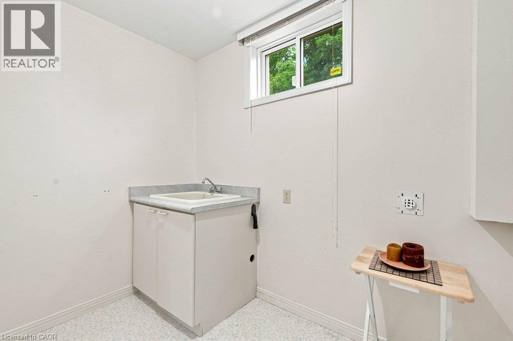 363 Twinflower Crescent, Waterloo, Ontario  N2V 1X2 - Photo 35 - 40864867