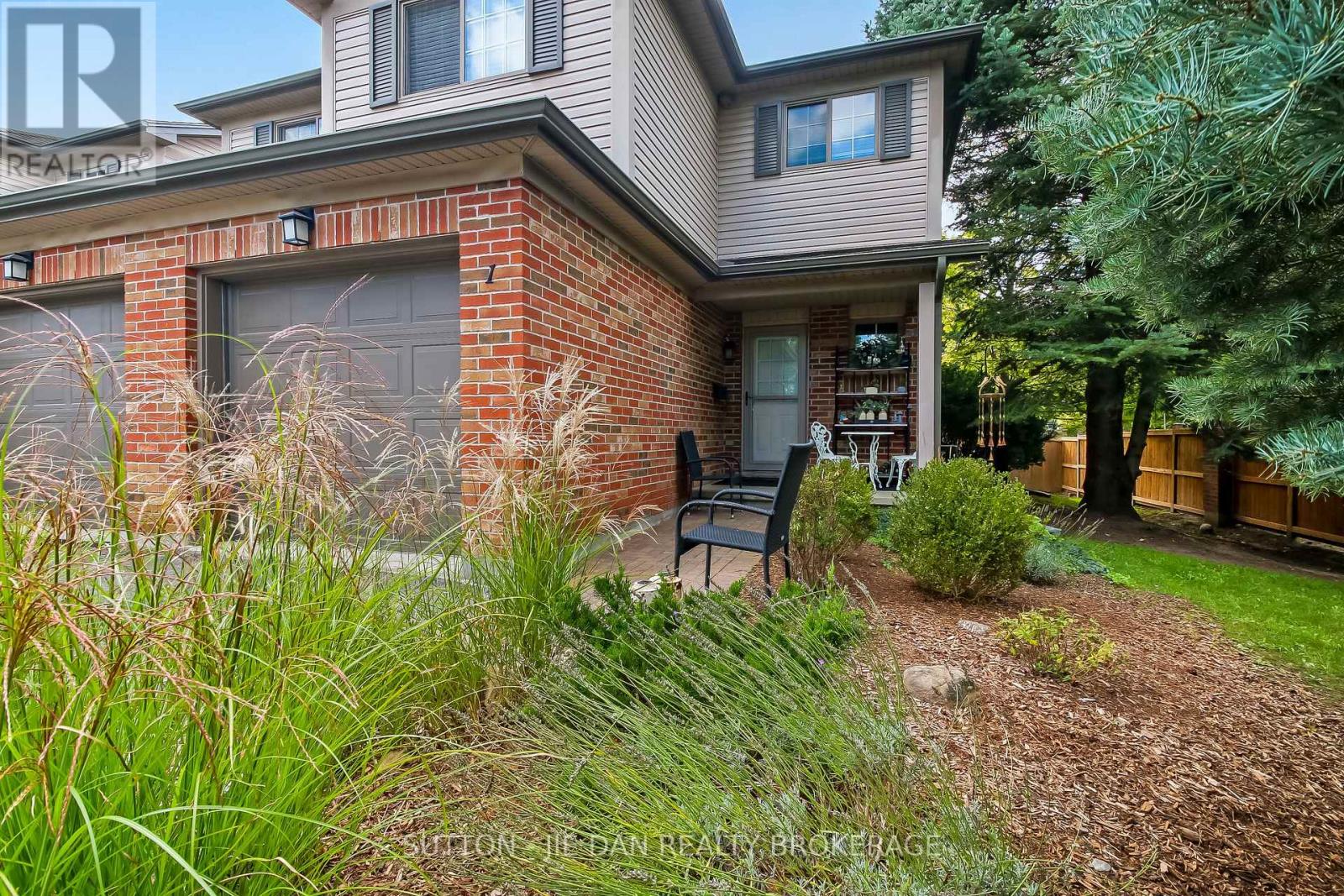 1 - 505 Proudfoot Lane, London North, Ontario  N6H 5N9 - Photo 2 - X13807068