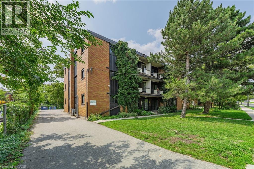 157 AHRENS Street W Unit# 4, Kitchener, Ontario