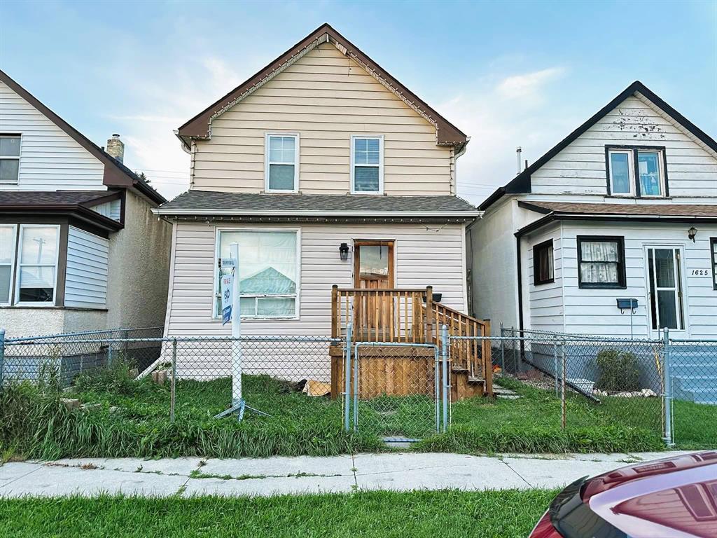 1627 Pacific Avenue, Winnipeg, Manitoba  R3E 1H6 - Photo 0 - 202623631