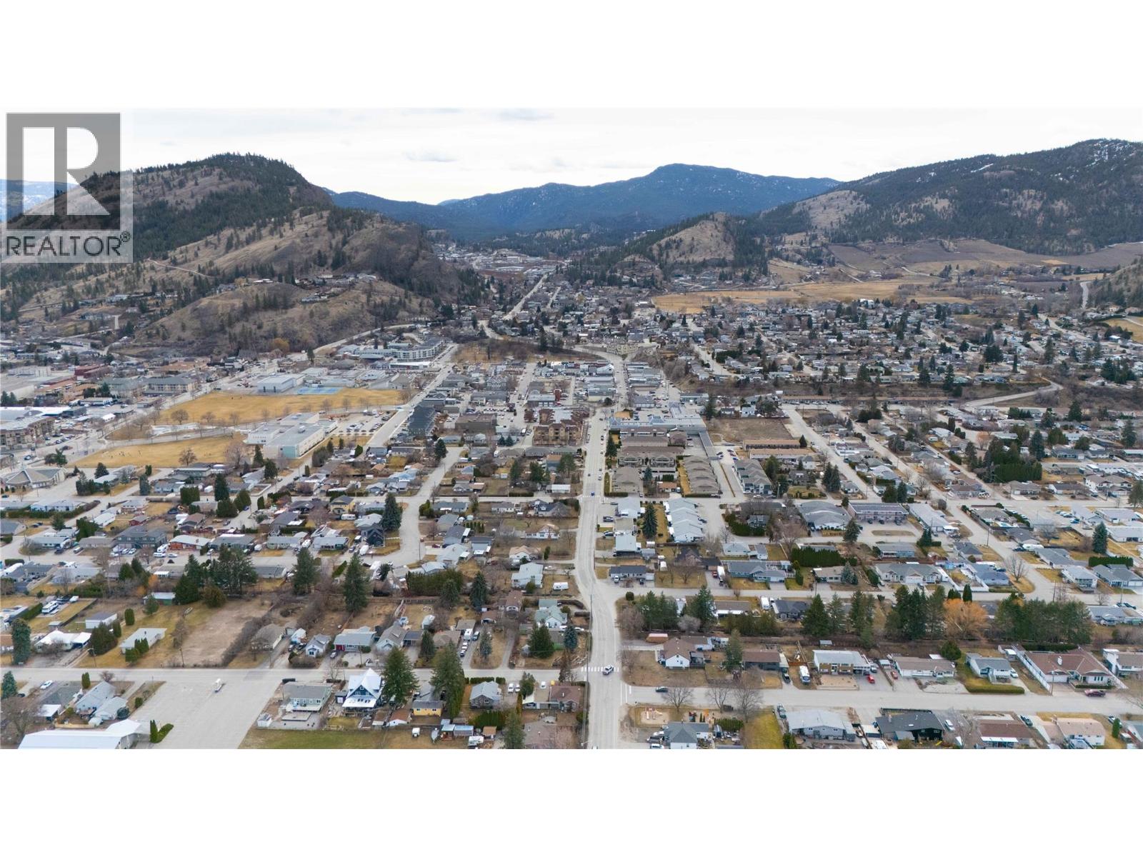 14211 Victoria Road, Summerland, British Columbia V0H 1Z0 - Photo 4 - 10381558