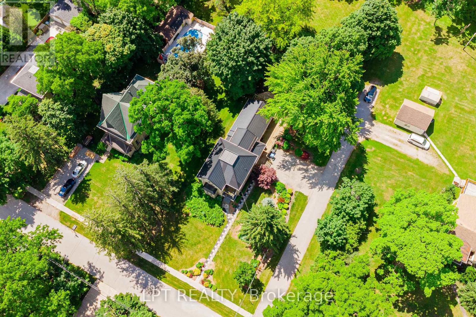 283 Hastings Street, North Middlesex, Ontario  N0M 2K0 - Photo 38 - X13807082