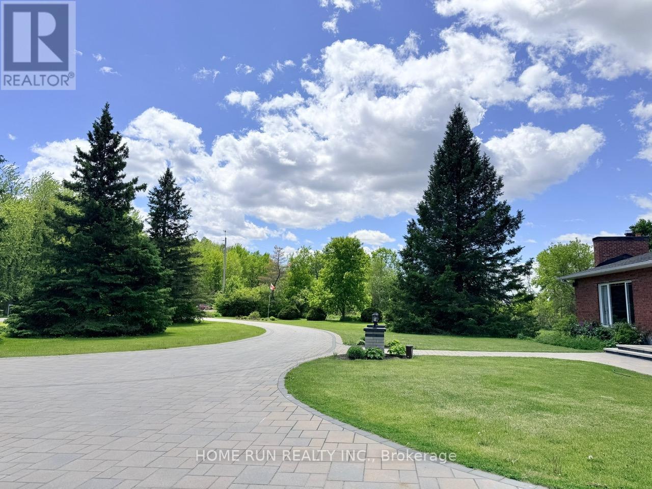 5705 Flag Station Road, Ottawa, Ontario  K4M 1B4 - Photo 2 - X13807078