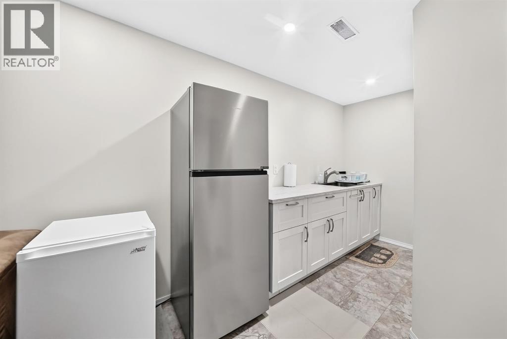 159 Erin Grove SE, Calgary, Alberta  T2B 3L2 - Photo 34 - A2346694
