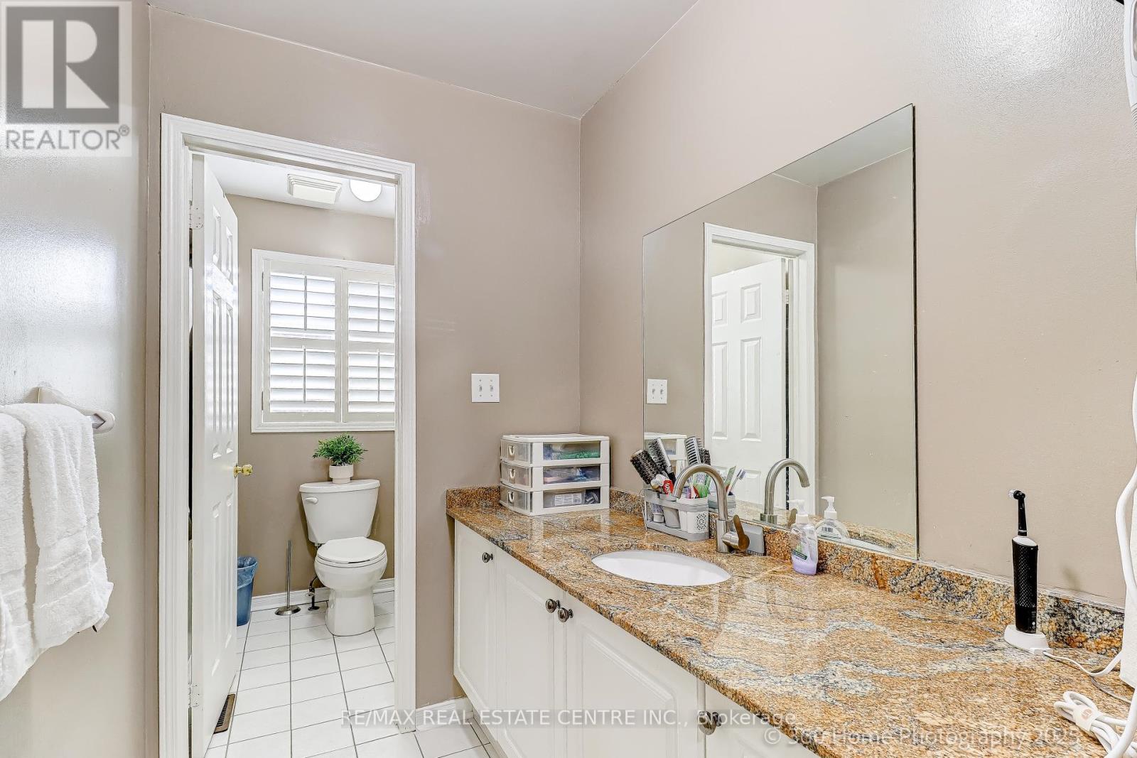 806 White Clover Way, Mississauga, Ontario  L5V 3C5 - Photo 20 - W13807076