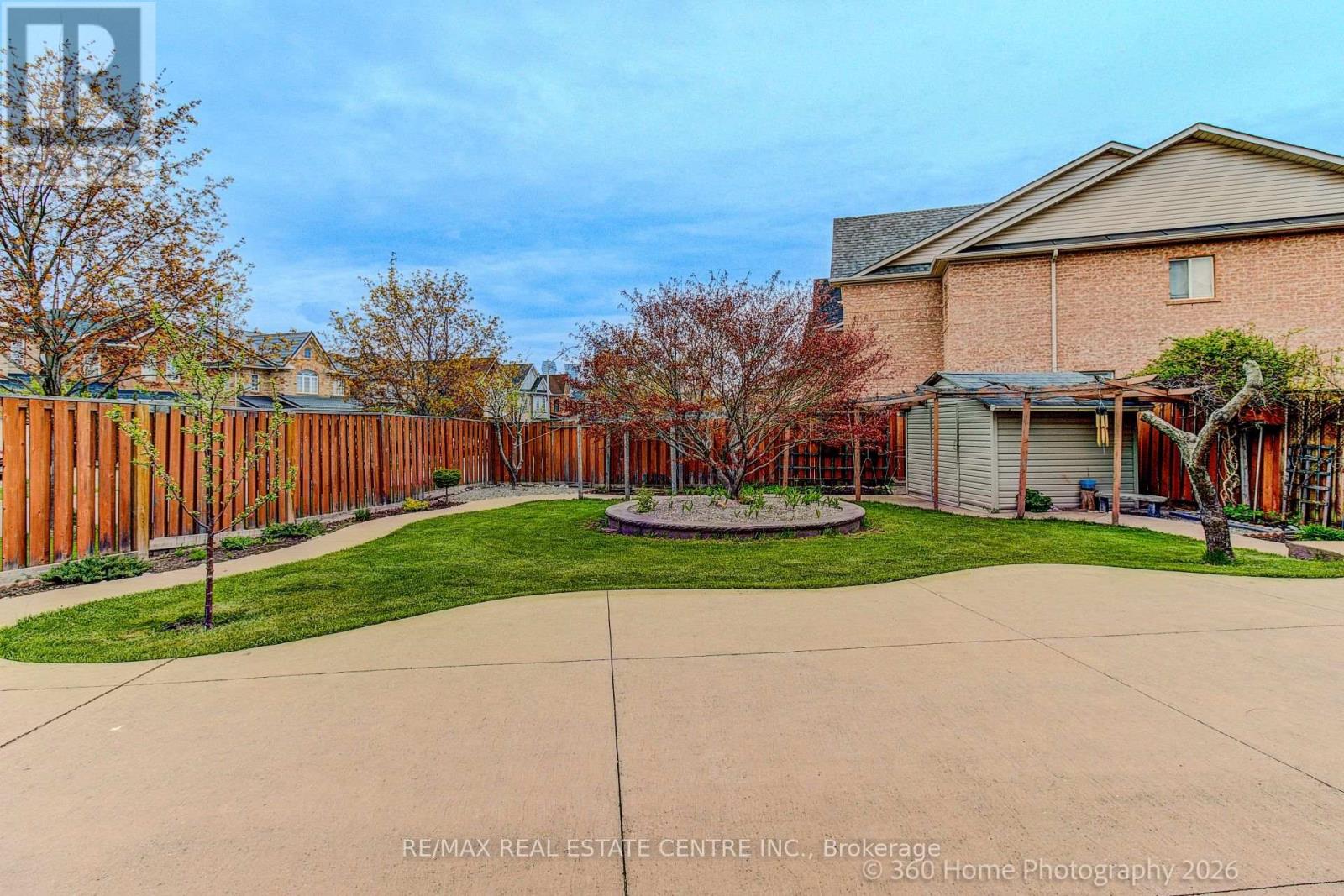 806 White Clover Way, Mississauga, Ontario  L5V 3C5 - Photo 34 - W13807076