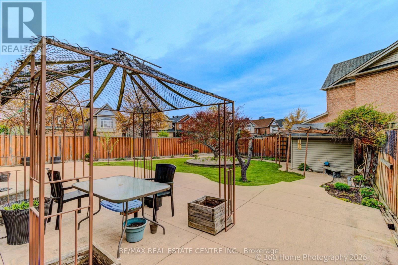 806 White Clover Way, Mississauga, Ontario  L5V 3C5 - Photo 38 - W13807076