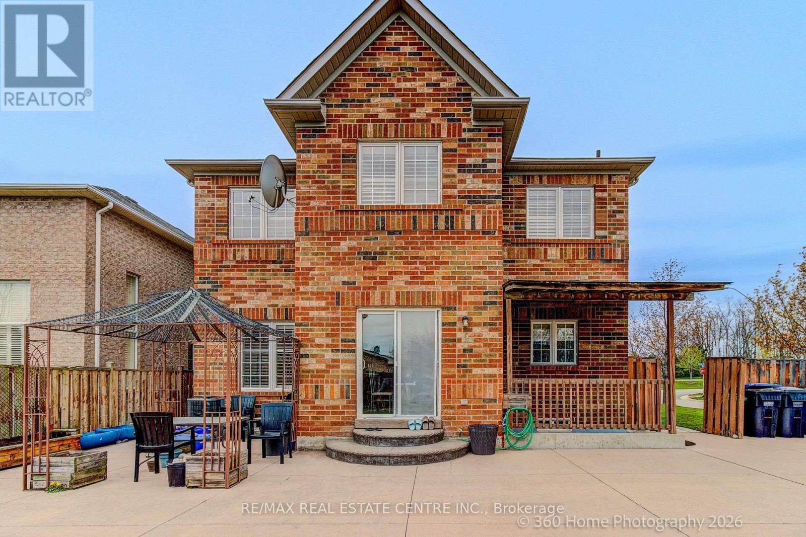 806 White Clover Way, Mississauga, Ontario  L5V 3C5 - Photo 39 - W13807076