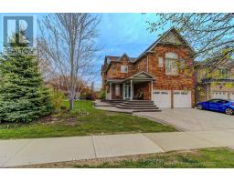 806 WHITE CLOVER WAY, Mississauga, Ontario