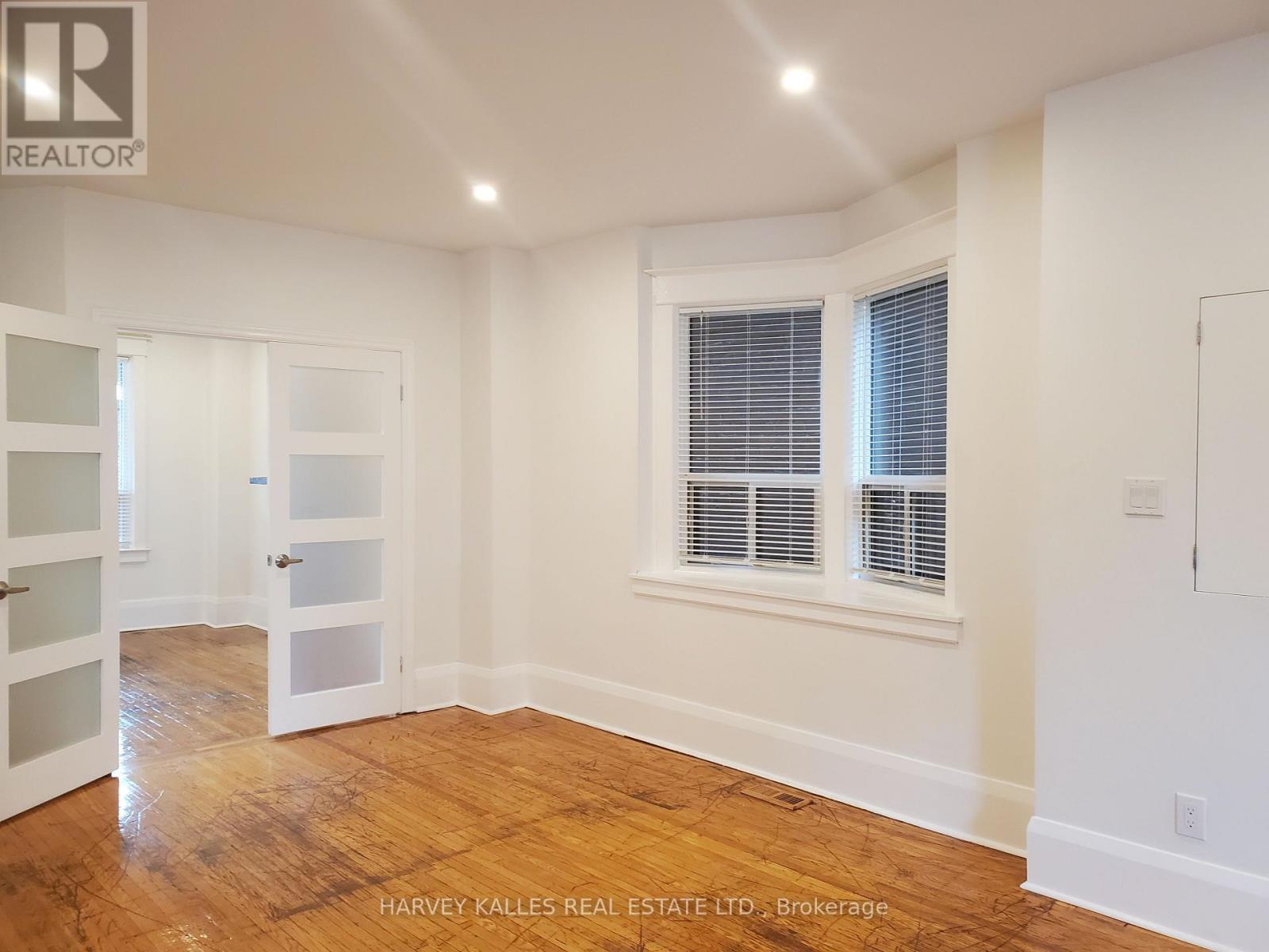 Main - 1300 Lansdowne Avenue, Toronto, Ontario  M6K 2V9 - Photo 19 - W13807080