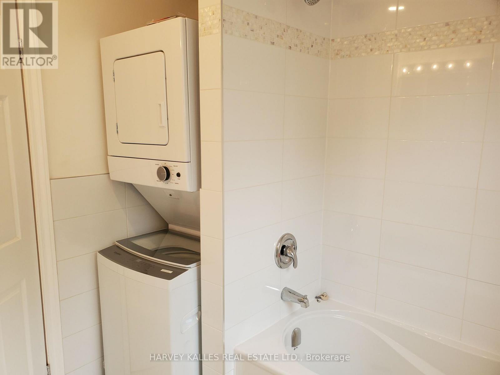 Main - 1300 Lansdowne Avenue, Toronto, Ontario  M6K 2V9 - Photo 38 - W13807080