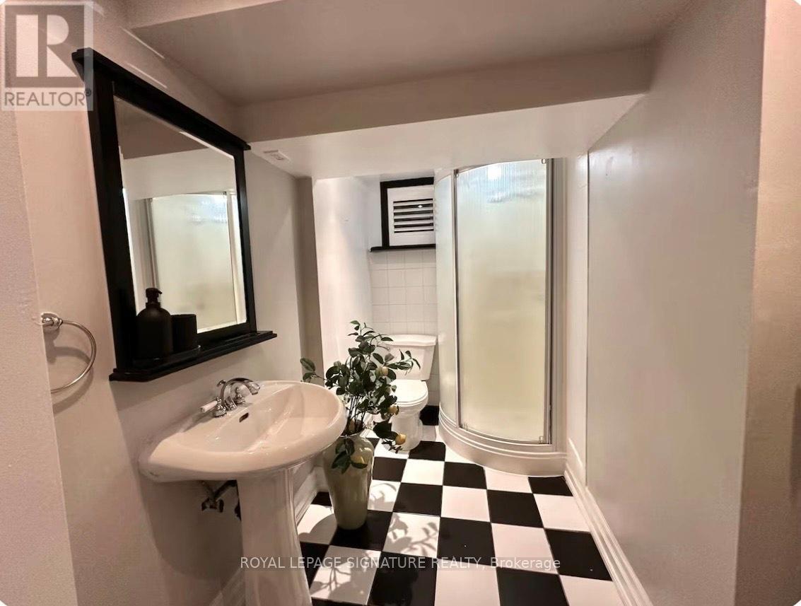 1353 Sheldon Avenue, Oakville, Ontario  L6L 2P9 - Photo 16 - W13807092