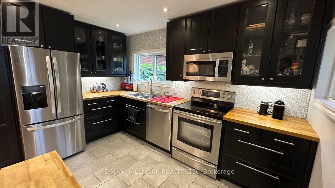 15 Daniels Street, Toronto, Ontario  M8Y 1L6 - Photo 17 - W13807100