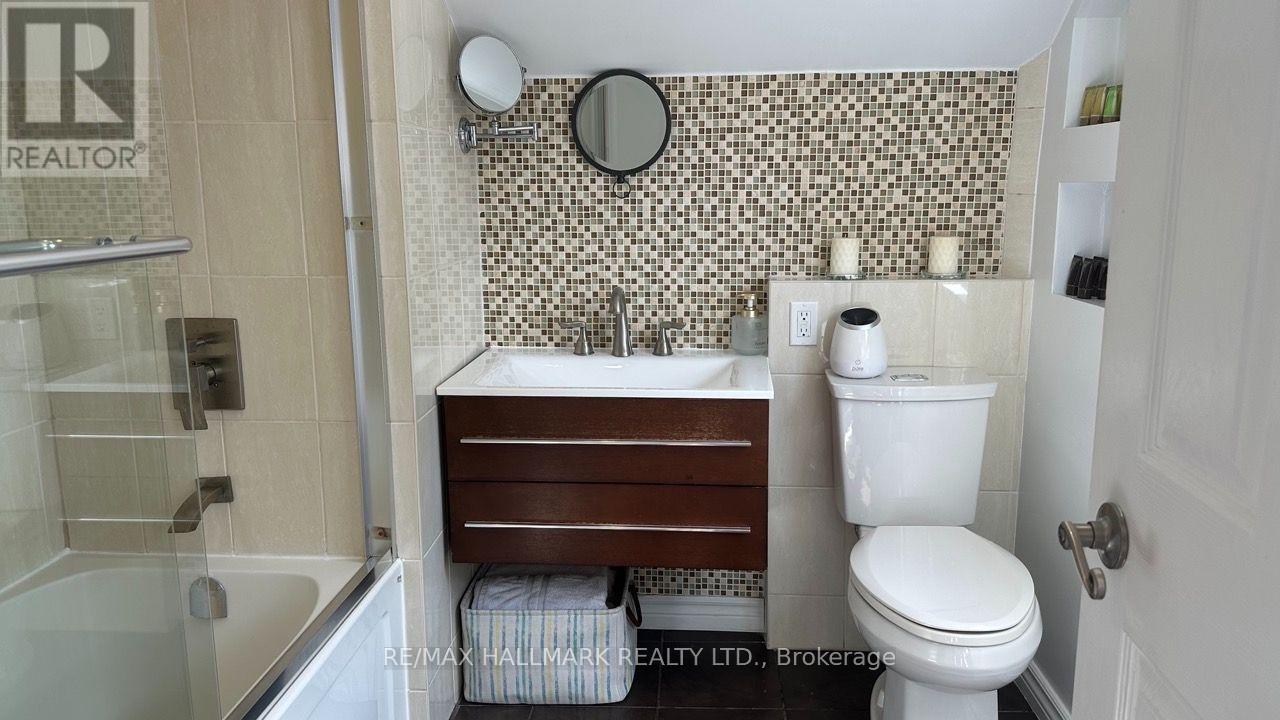 15 Daniels Street, Toronto, Ontario  M8Y 1L6 - Photo 34 - W13807100
