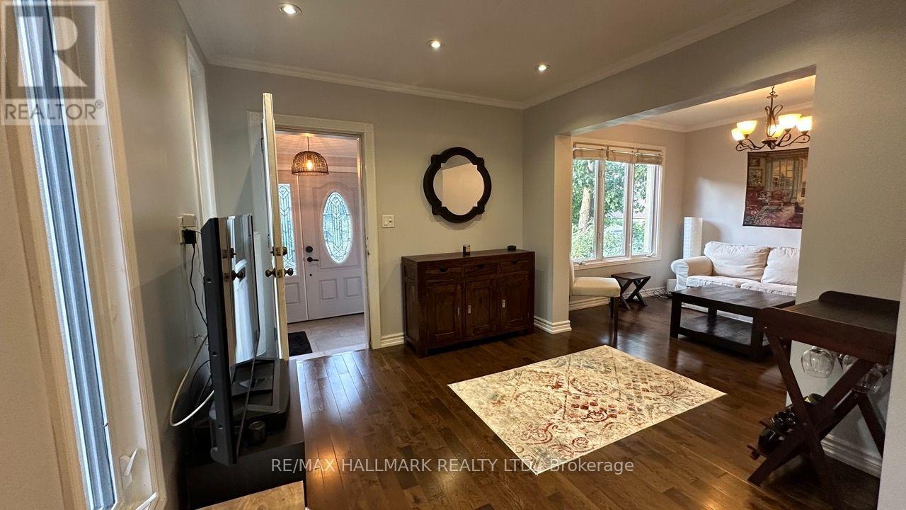 15 Daniels Street, Toronto, Ontario  M8Y 1L6 - Photo 7 - W13807100