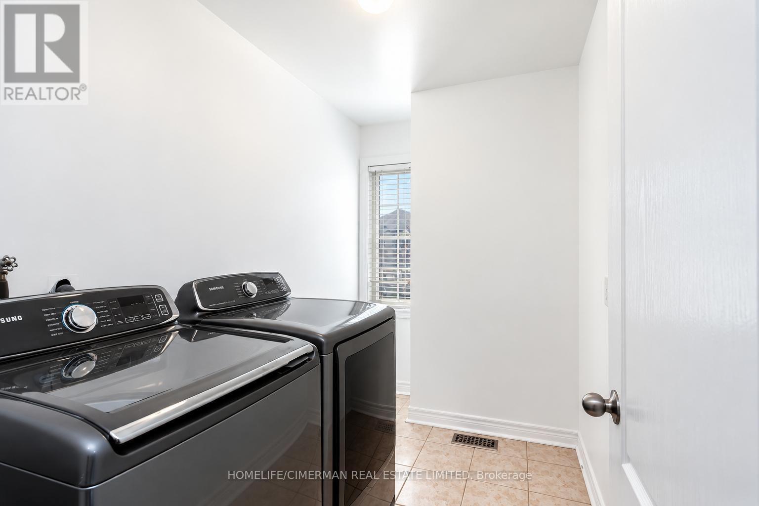 7 Okanagan Drive E, Brampton, Ontario  L6R 2X1 - Photo 11 - W13807150