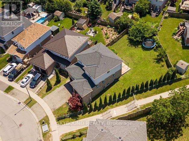 29 Blue Lace Crescent, Kitchener, Ontario  N2E 3W8 - Photo 14 - X13807154