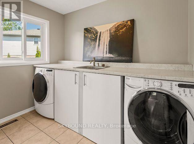 29 Blue Lace Crescent, Kitchener, Ontario  N2E 3W8 - Photo 33 - X13807154