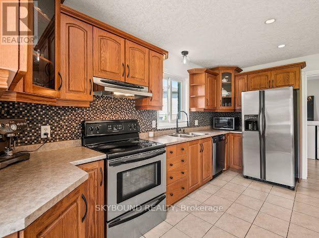 29 Blue Lace Crescent, Kitchener, Ontario  N2E 3W8 - Photo 35 - X13807154