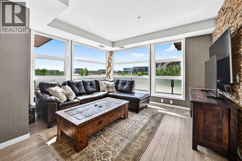 201, 122 Mahogany Centre SE photo 16