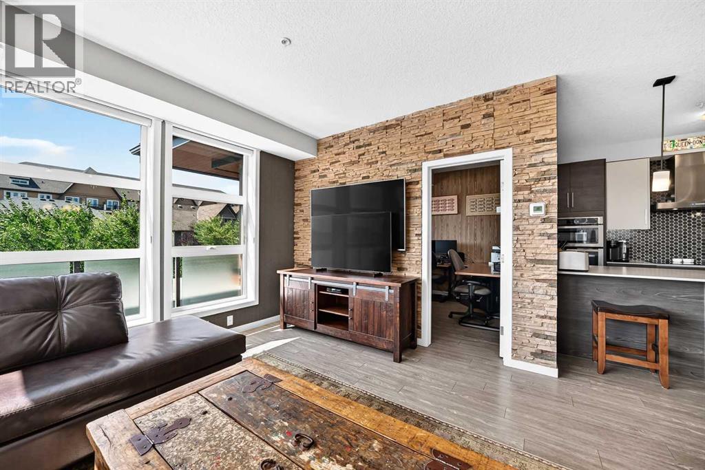 201, 122 Mahogany Centre SE photo 18
