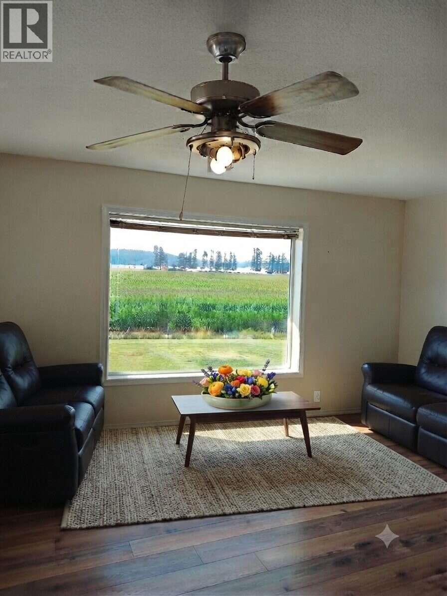 3575 Canyon Road, Spallumcheen, British Columbia  V0E 1B4 - Photo 13 - 10400800